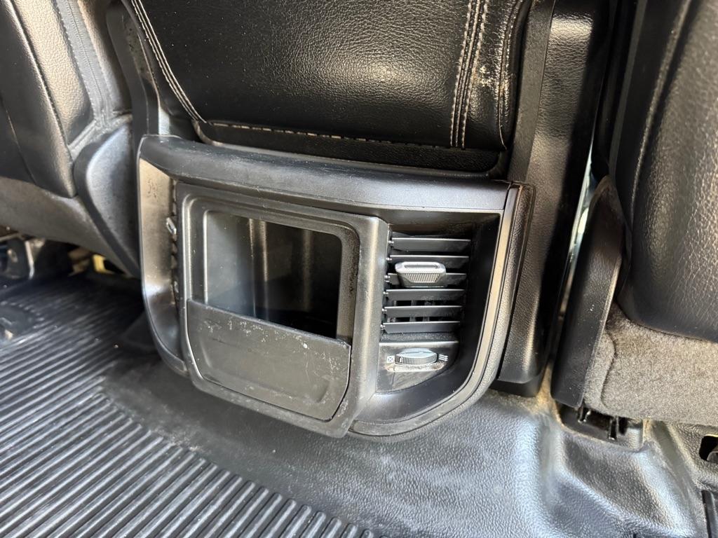 RAM 1500 Tradesman Crew Cab SWB 4WD 2023