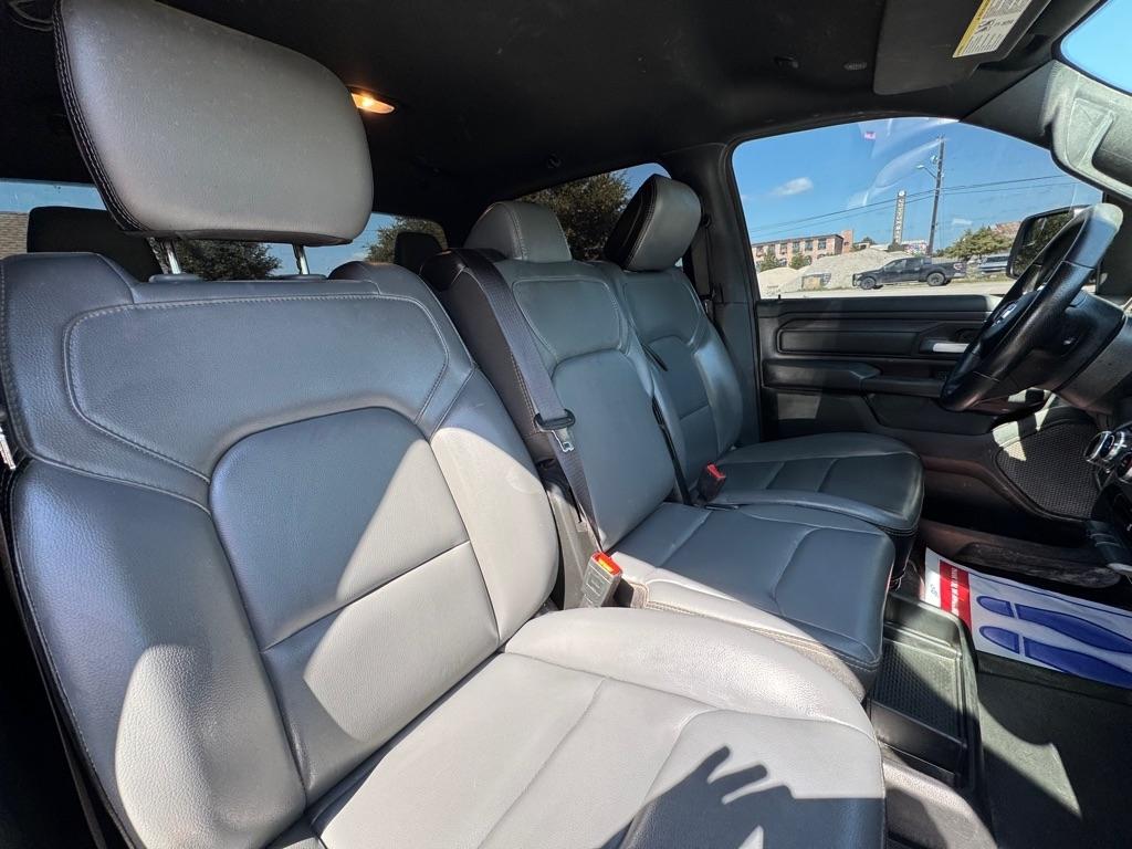 RAM 1500 Tradesman Crew Cab SWB 4WD 2023