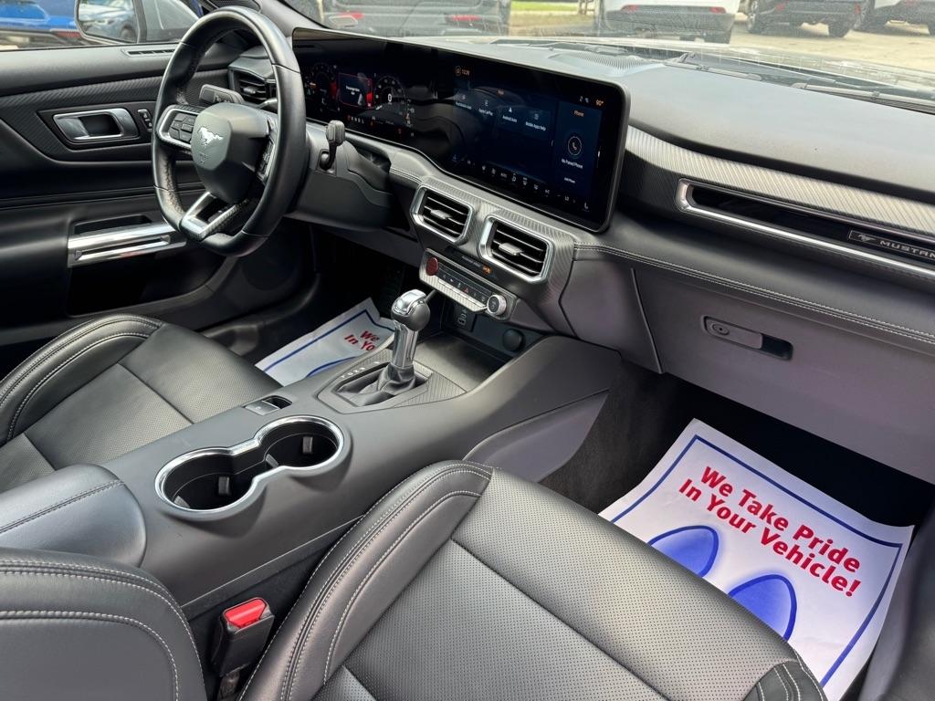 Ford Mustang EcoBoost Premium Convertible 2025