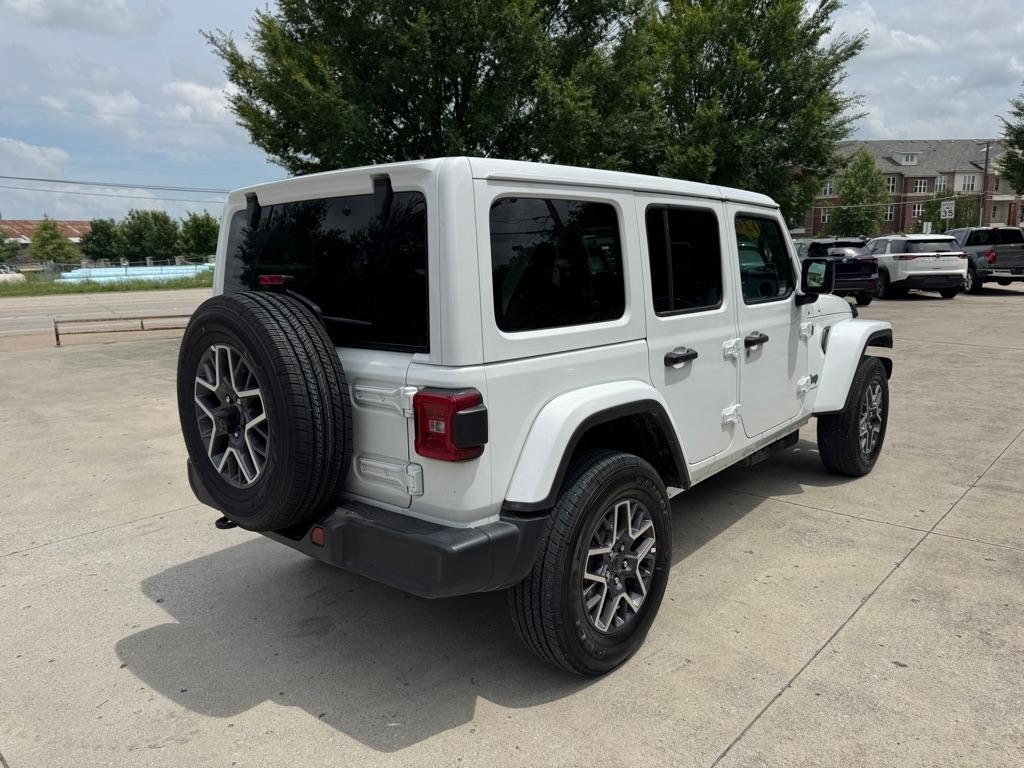 Jeep Wrangler Sahara 2026