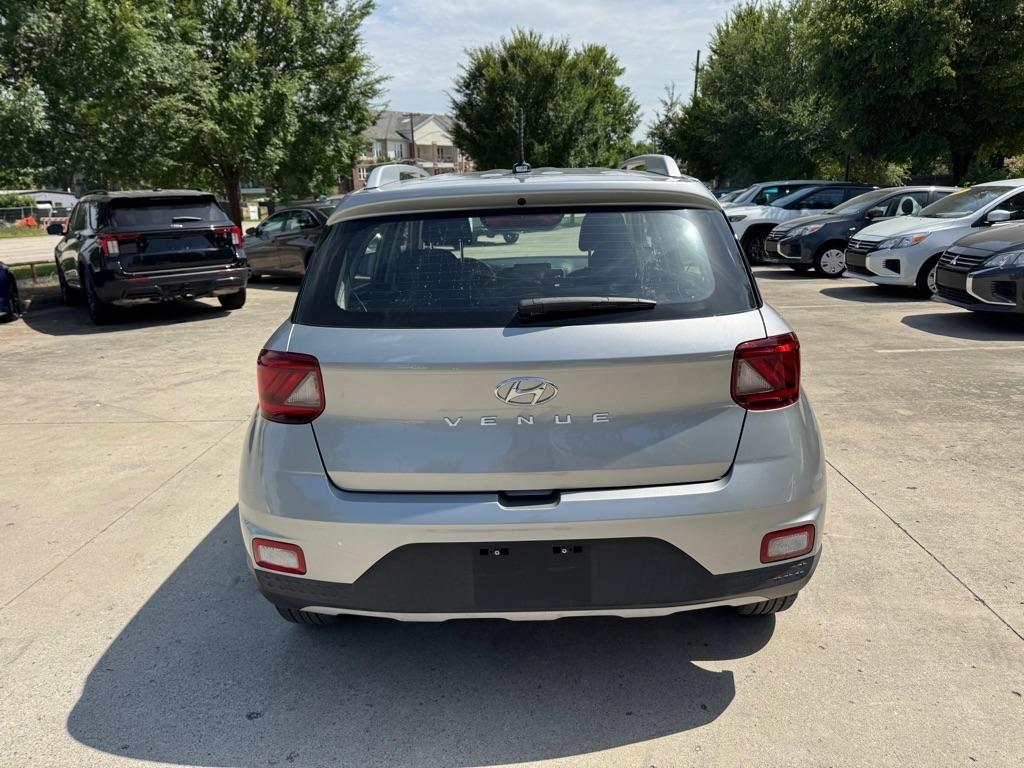 Hyundai Venue  2025