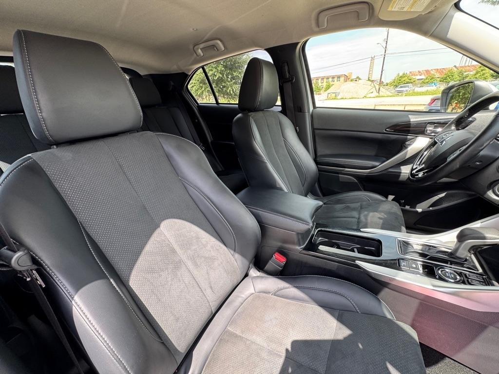 Mitsubishi Eclipse Cross  2025