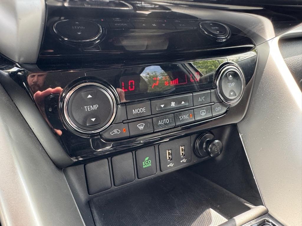 Mitsubishi Eclipse Cross  2025
