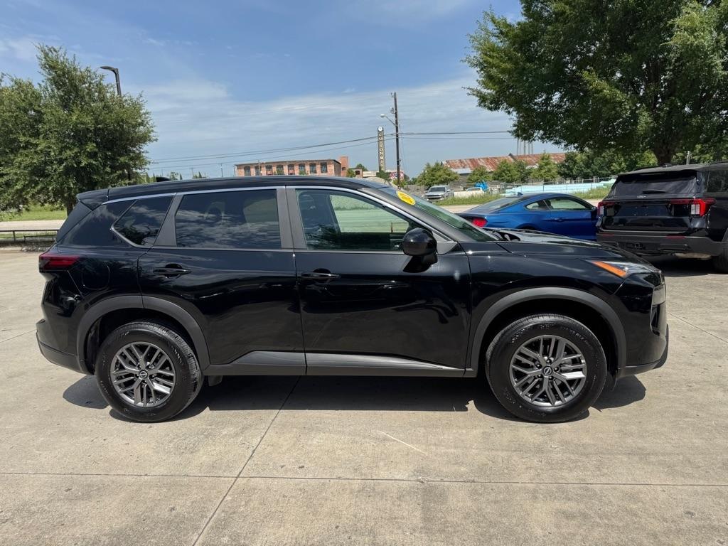 Nissan Rogue SV 2026