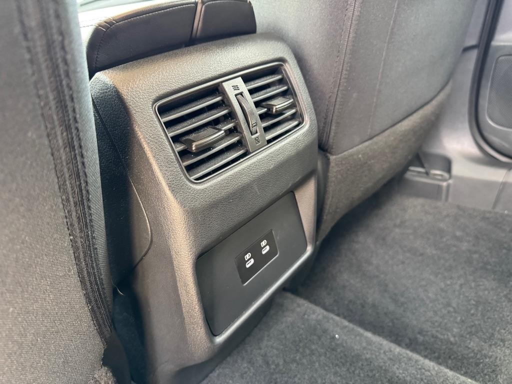 Nissan Rogue SV 2026