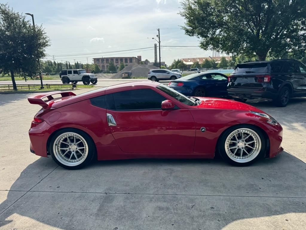 Nissan Z 370ZPRO-4X Crew Cab 4WD Diesel Coupe 2018