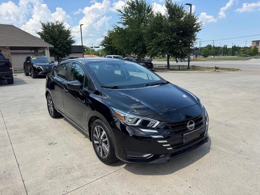 Nissan Versa  2024