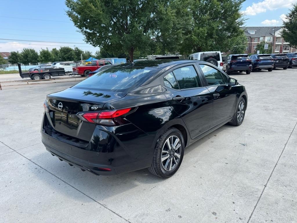 Nissan Versa  2024