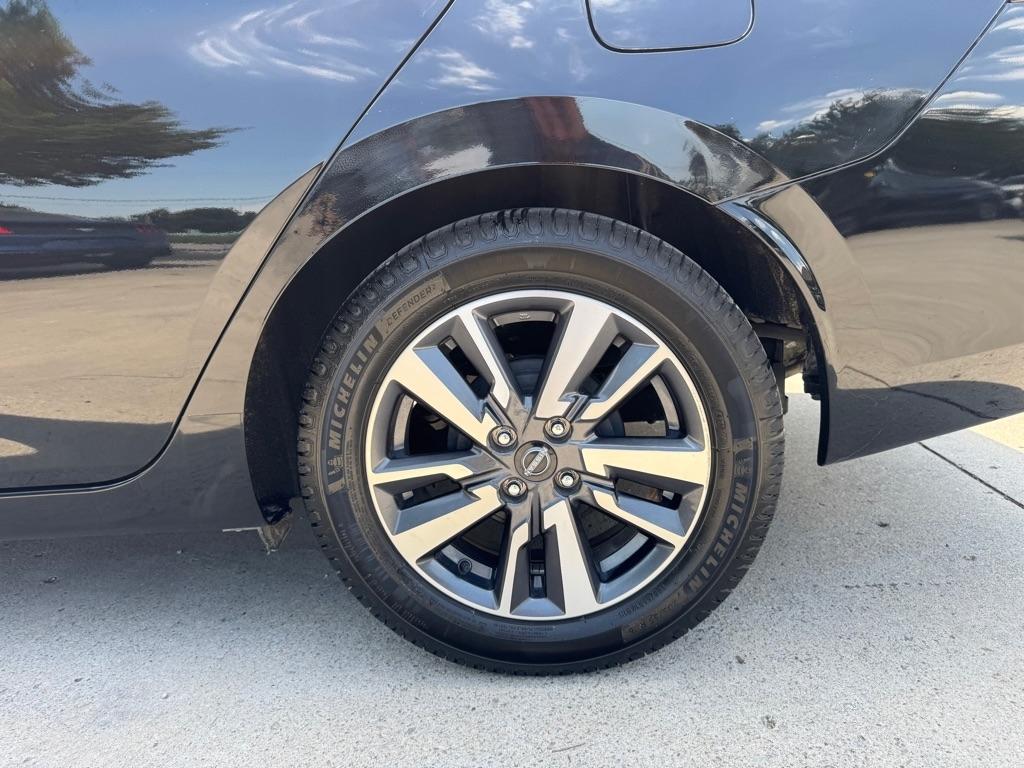 Nissan Versa  2024