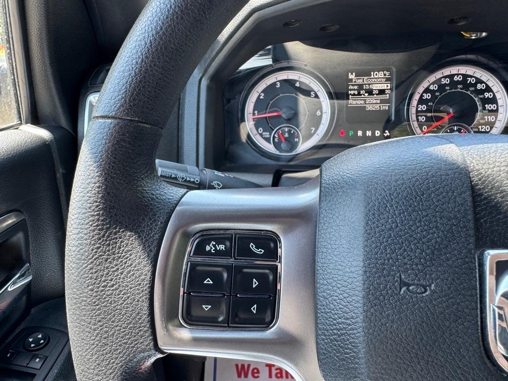 RAM 1500 Classic Tradesman Crew Cab SWB 4WD 2024