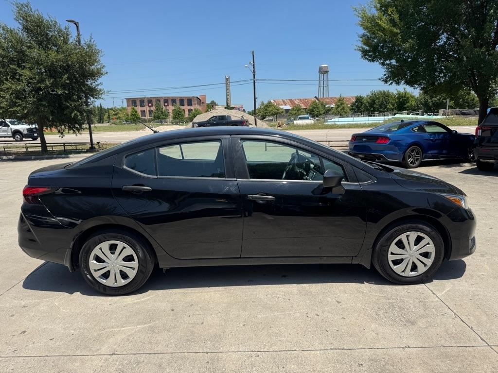Nissan Versa S CVT 2024