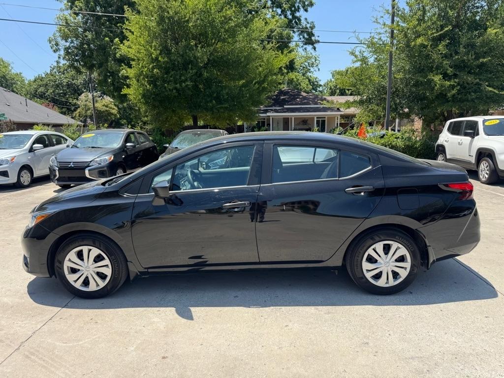 Nissan Versa S CVT 2024