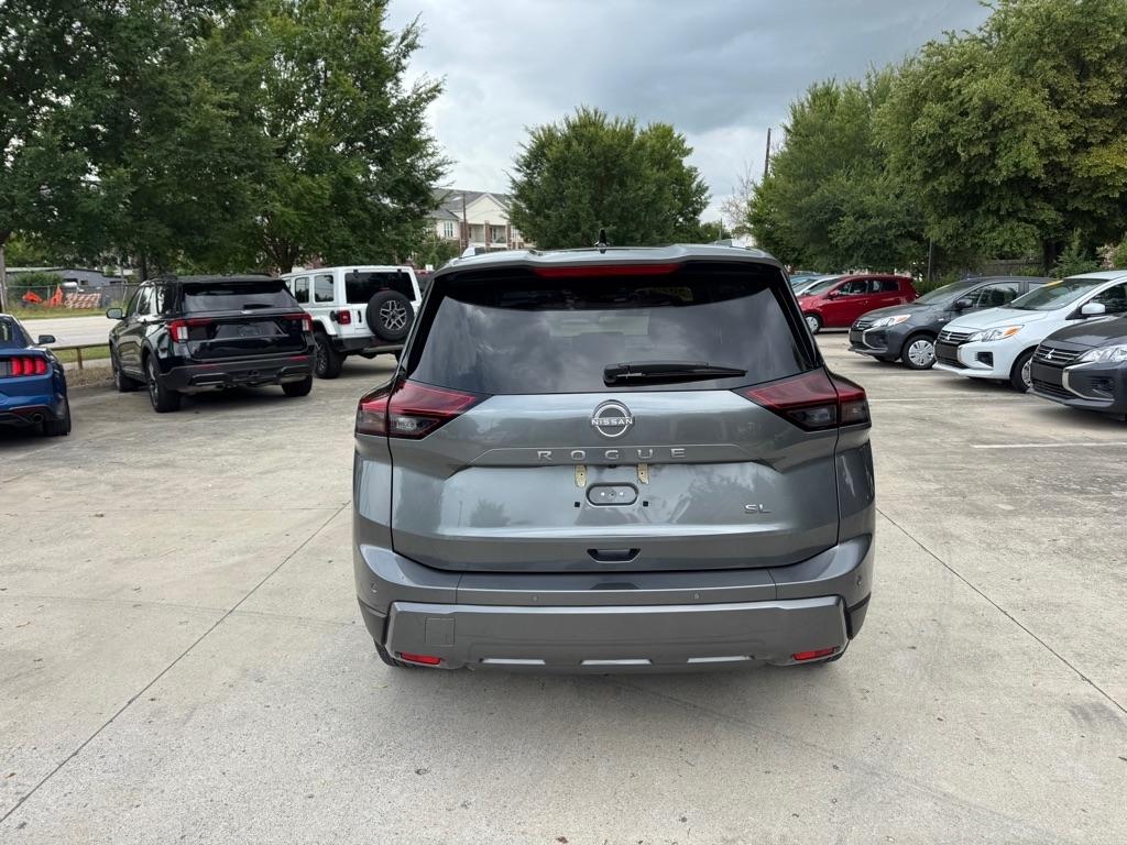 Nissan Rogue SL 2026