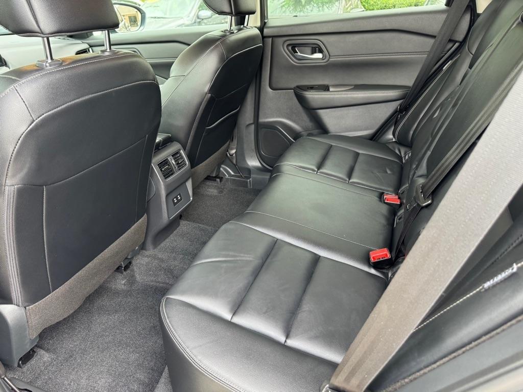 Nissan Rogue SL 2026
