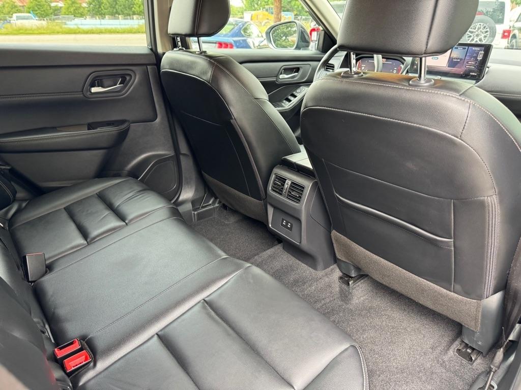 Nissan Rogue SL 2026