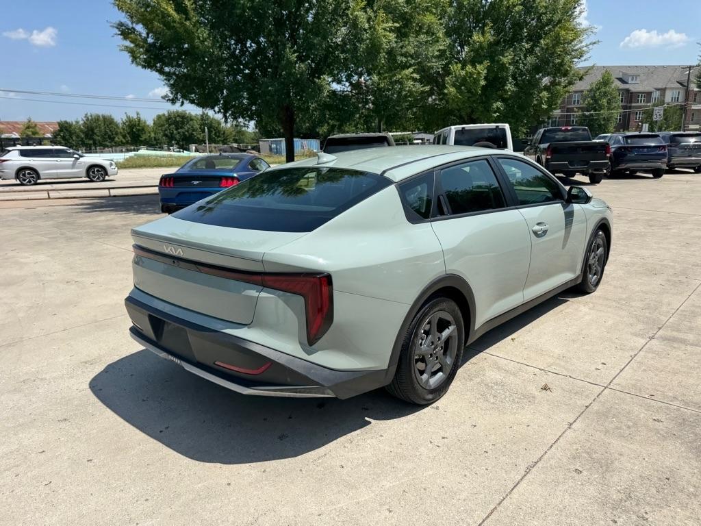 Kia K4 LX 2026