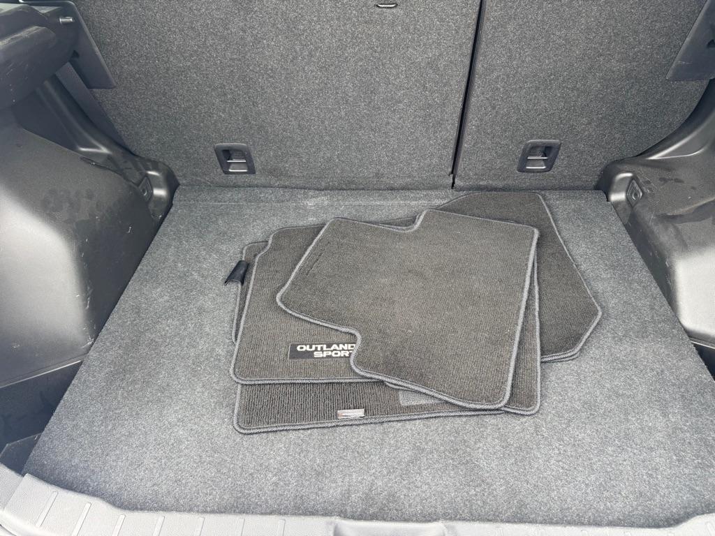 Mitsubishi Outlander Sport 2.0 ES 4WD 2024