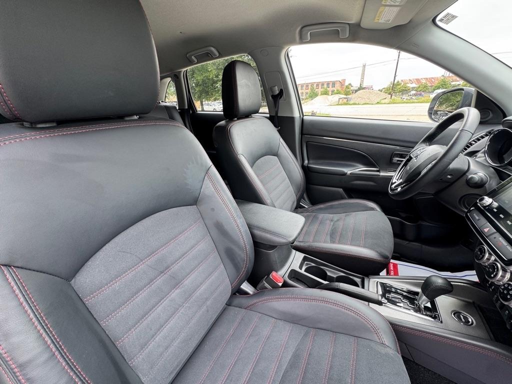 Mitsubishi Outlander Sport 2.0 ES 4WD 2024