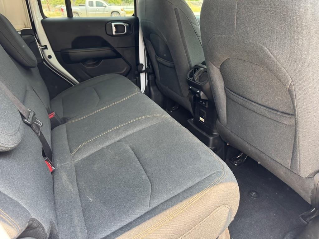 Jeep Wrangler 4xe Sahara 2024