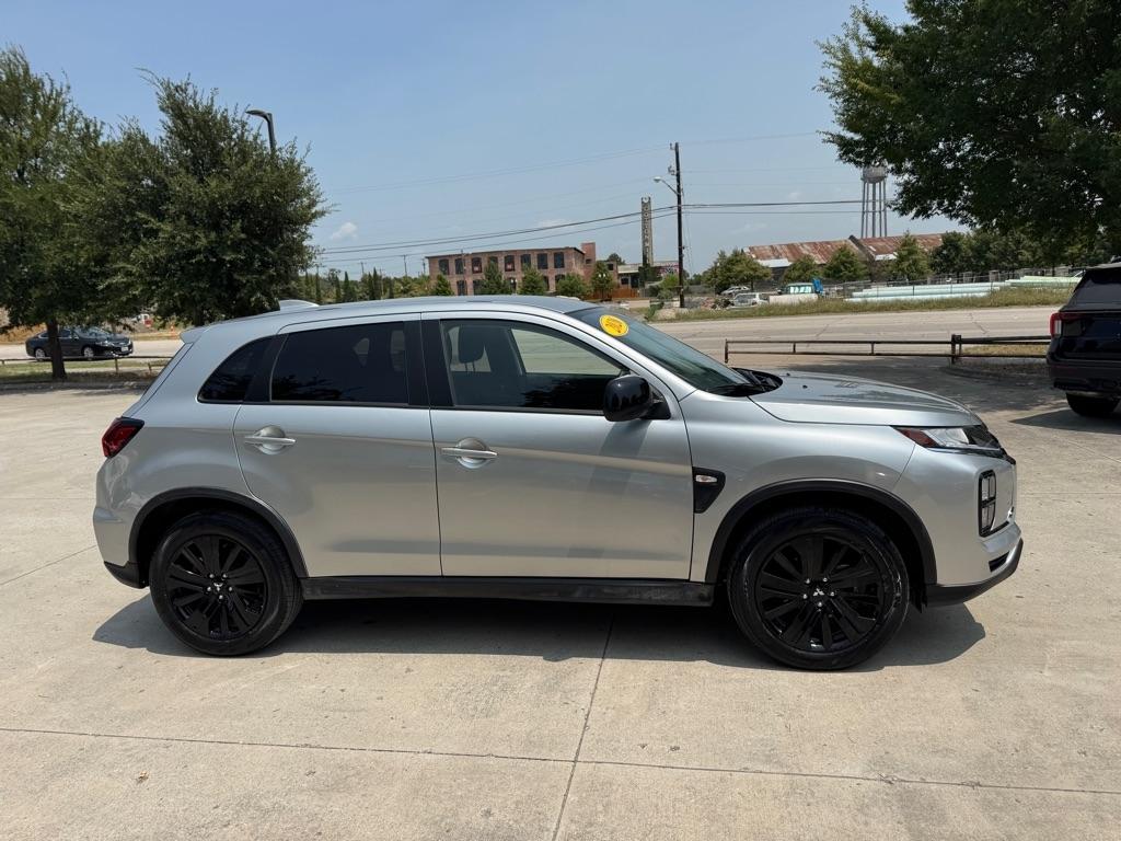 Mitsubishi Outlander Sport 2.0 ES 4WD 2026