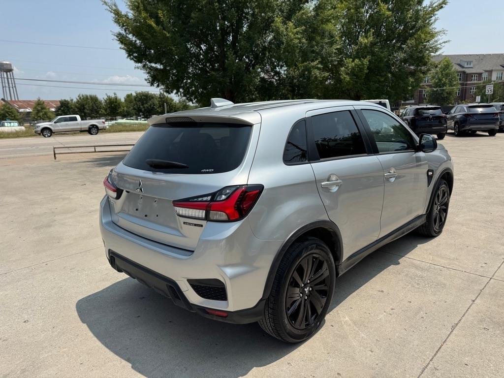 Mitsubishi Outlander Sport 2.0 ES 4WD 2026