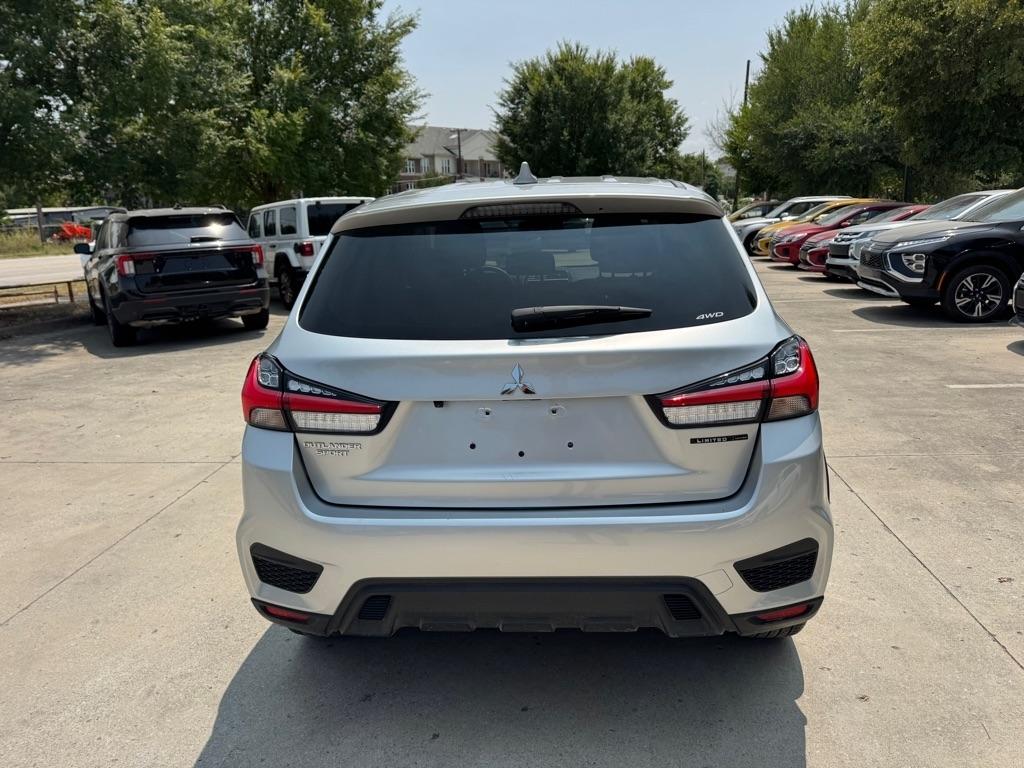 Mitsubishi Outlander Sport 2.0 ES 4WD 2026