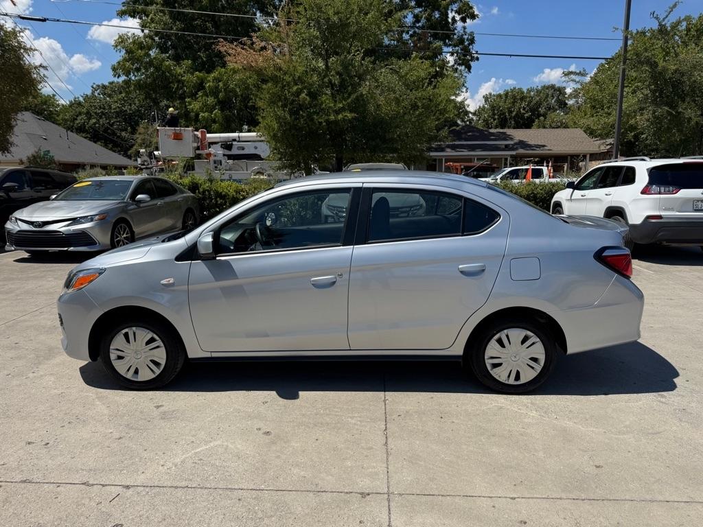 Mitsubishi Mirage G4 ES 2024