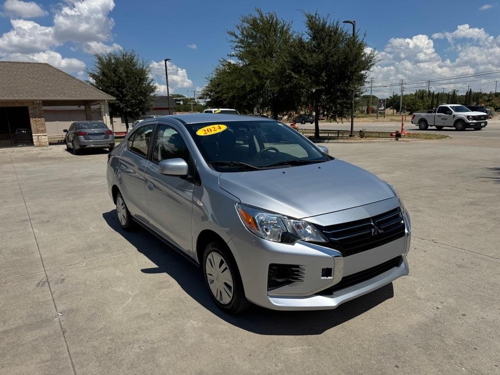 Mitsubishi Mirage G4 ES 2024