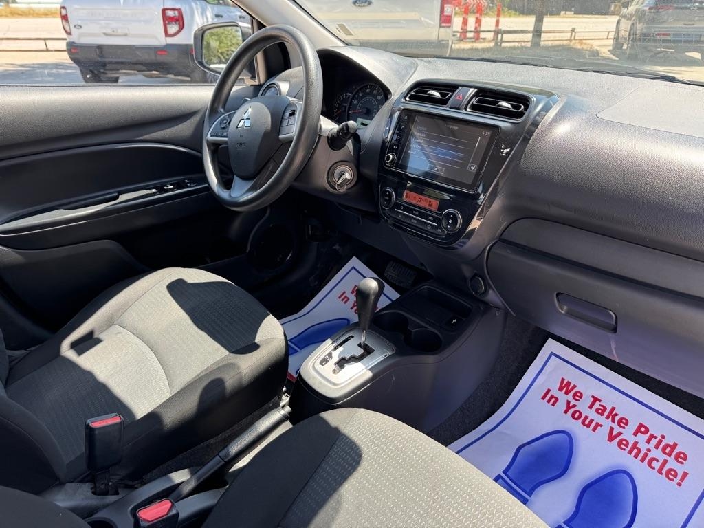 Mitsubishi Mirage G4 ES 2024