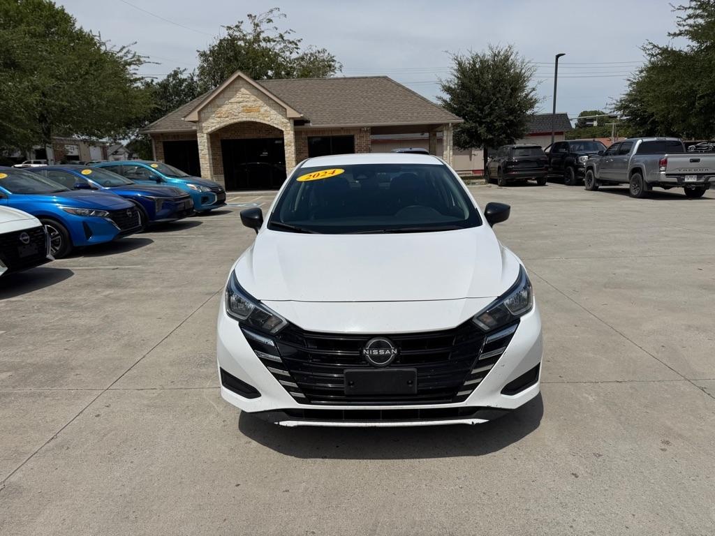 Nissan Versa S CVT 2024