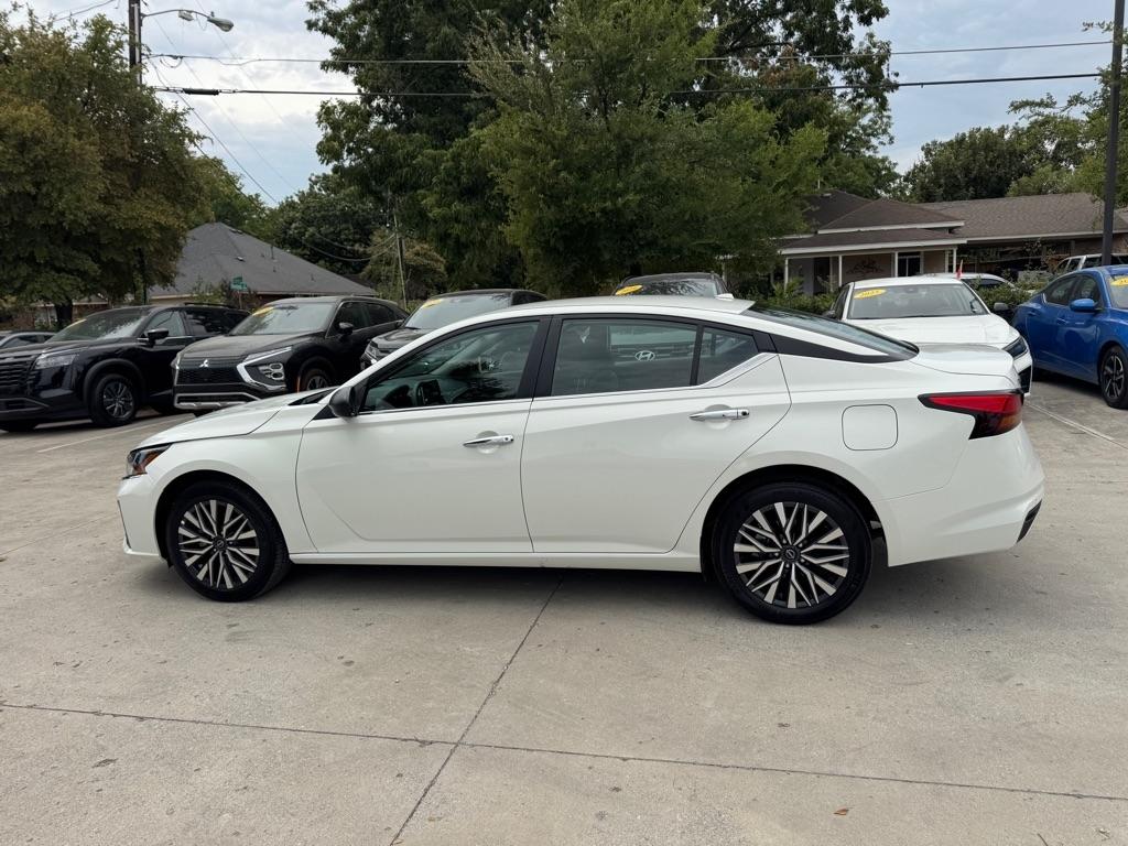 Nissan Altima 2.5 SV AWD 2025