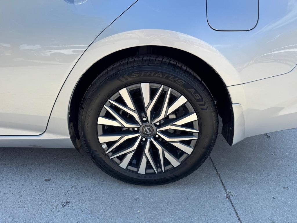 Nissan Altima 2.5 SV 2025
