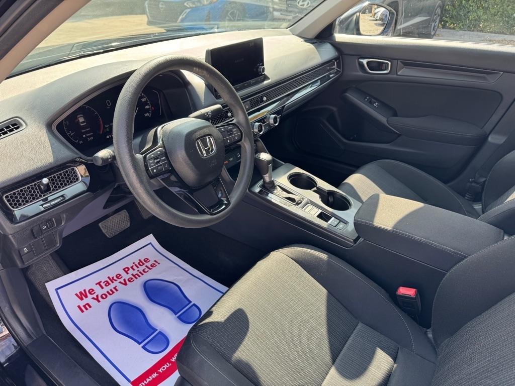 Honda Civic LX Sedan CVT 2025
