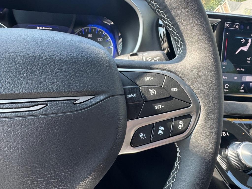 Chrysler Pacifica Select 2027