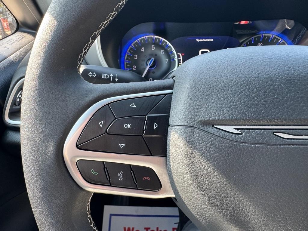 Chrysler Pacifica Select 2027