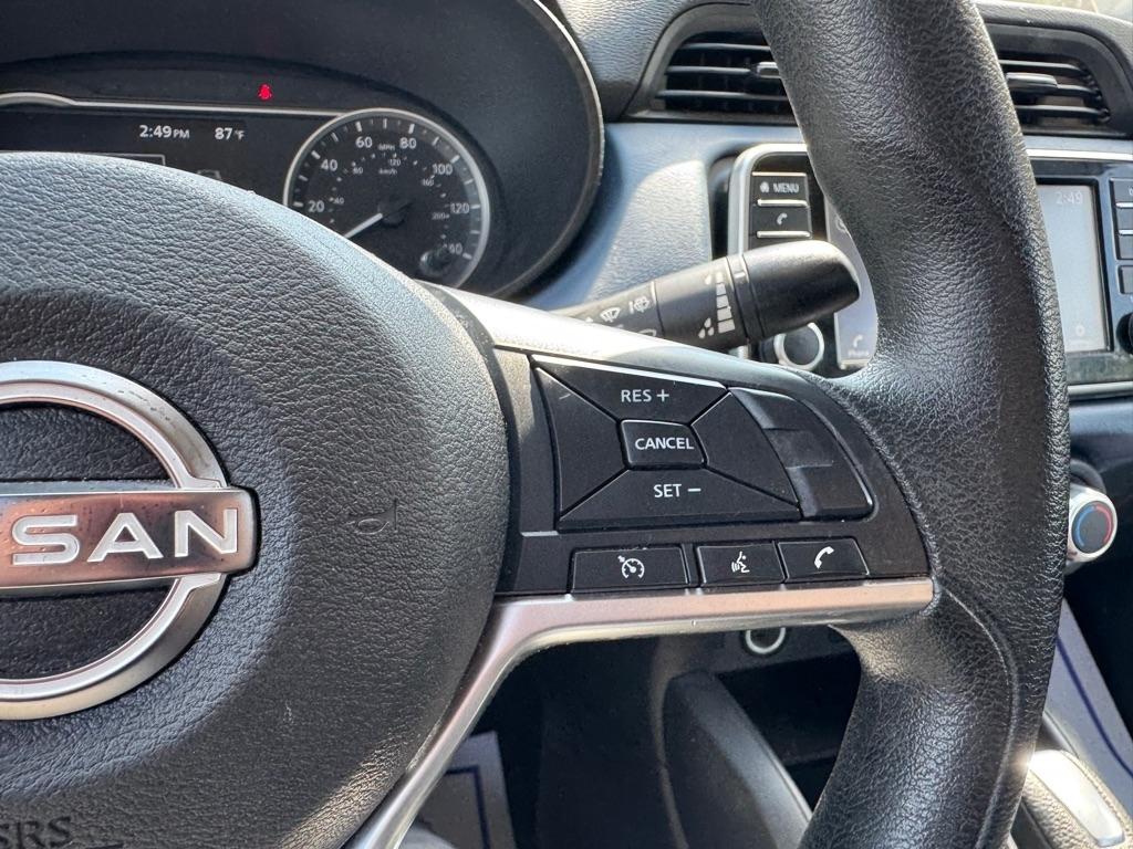 Nissan Versa SV 2025