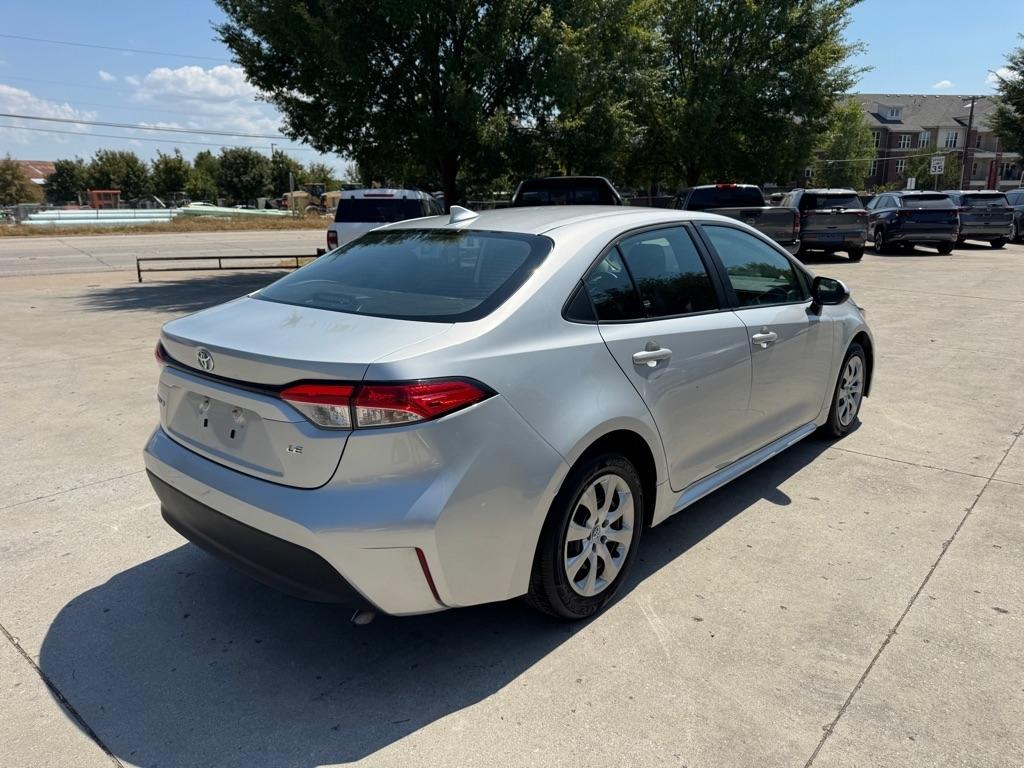 Toyota Corolla LE 2025