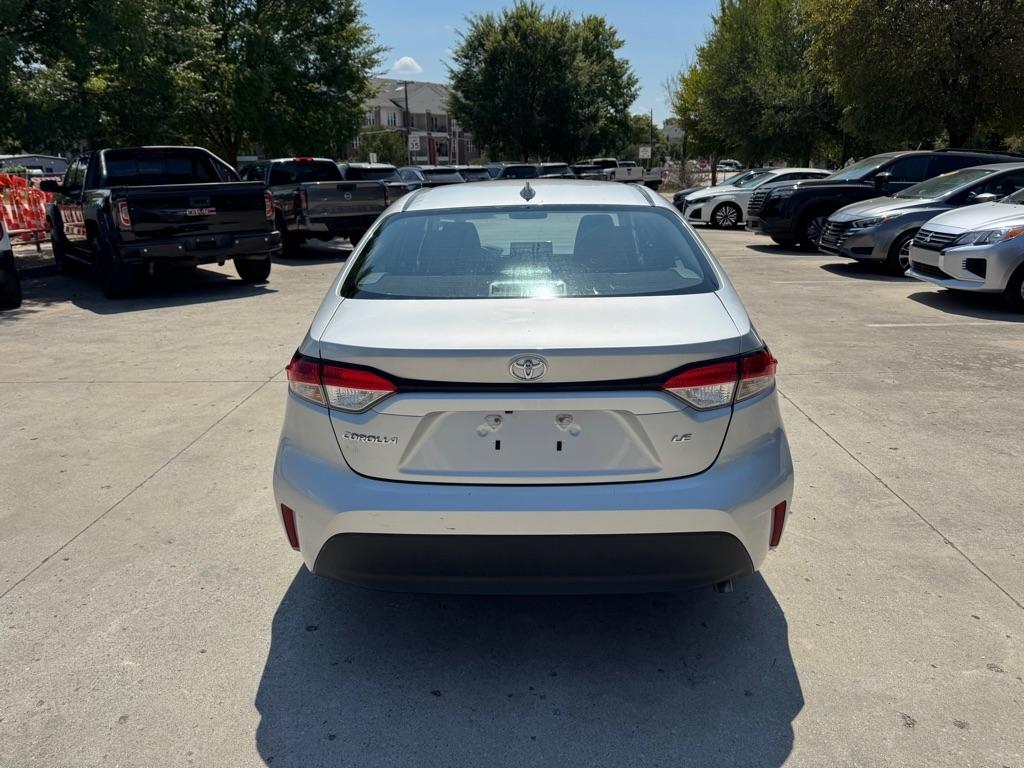 Toyota Corolla LE 2025