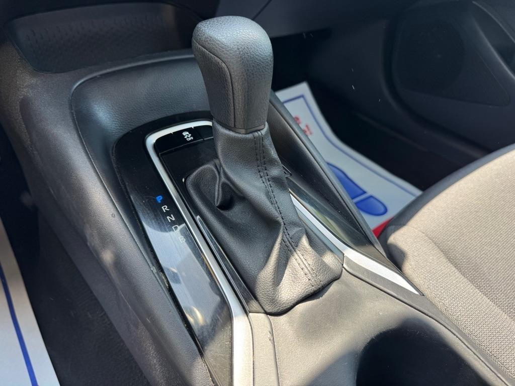 Toyota Corolla LE 2025