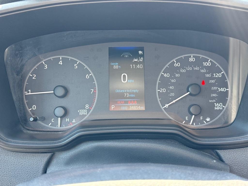 Toyota Corolla LE 2025