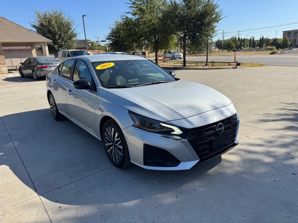 Nissan Altima 2.5 SV 2025