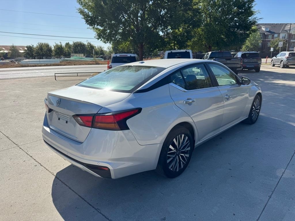 Nissan Altima 2.5 SV 2025