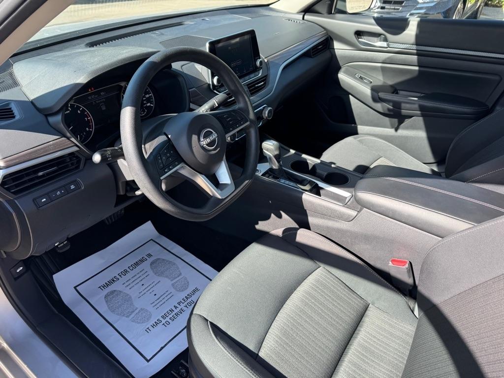 Nissan Altima 2.5 SV 2025