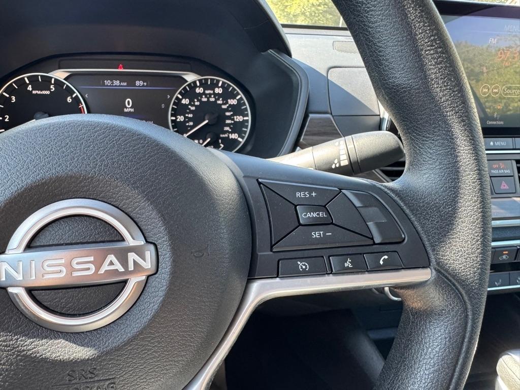 Nissan Altima 2.5 SV 2025