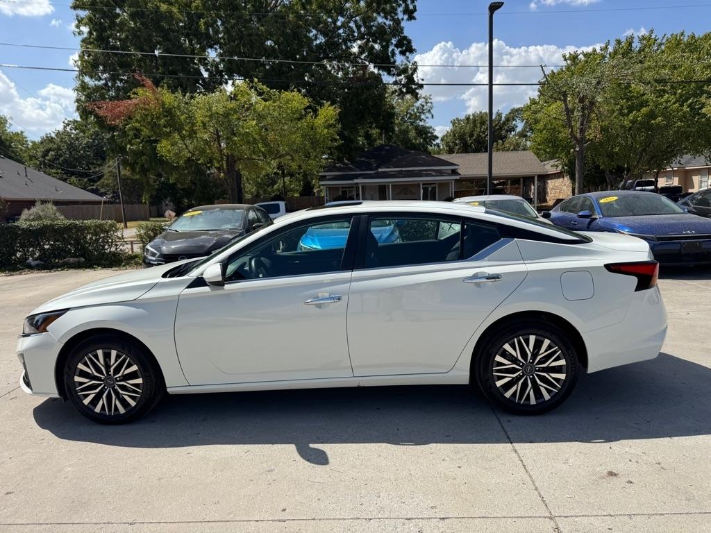 Nissan Altima 2.5 SV AWD 2025
