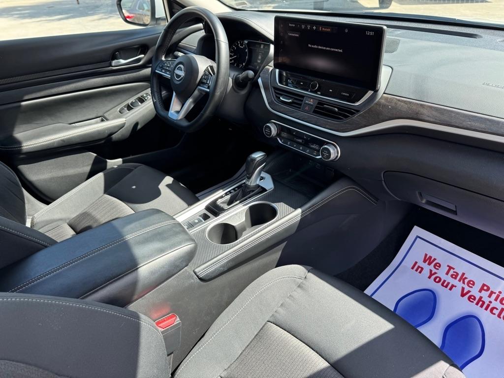 Nissan Altima 2.5 SV AWD 2025