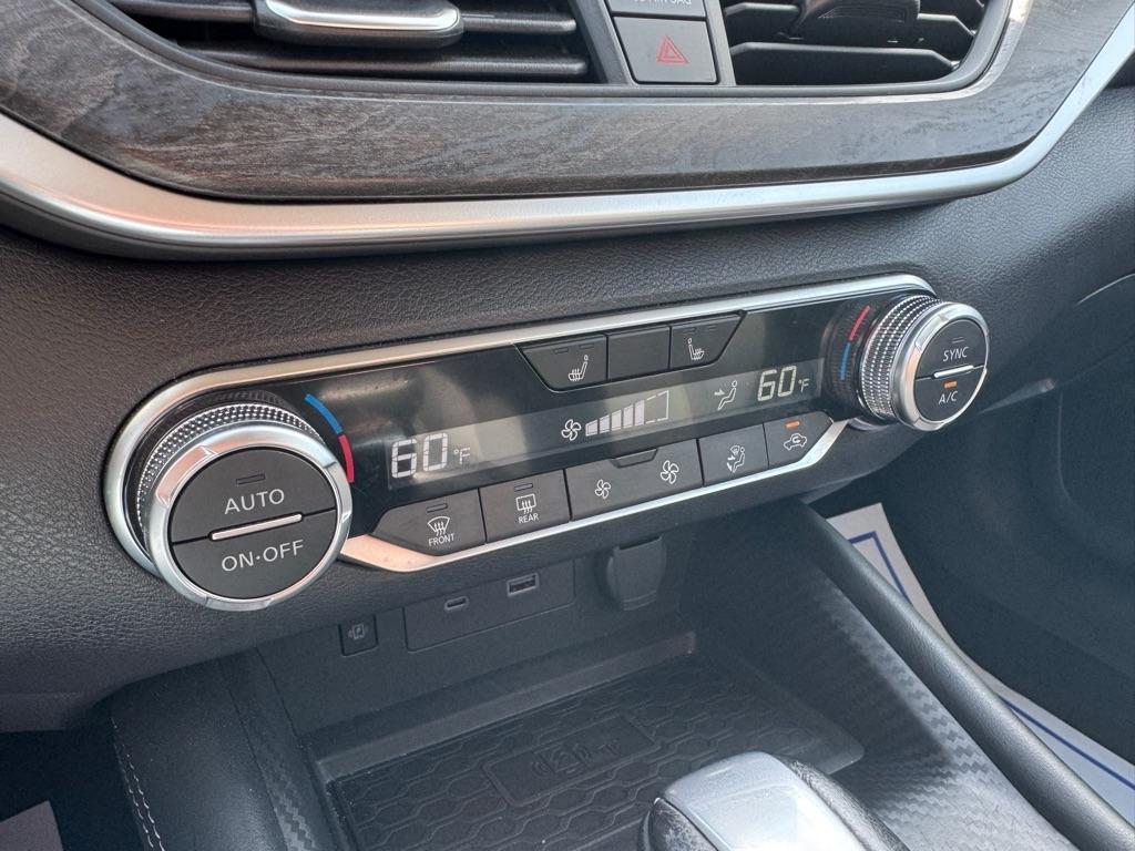 Nissan Altima 2.5 SV AWD 2025