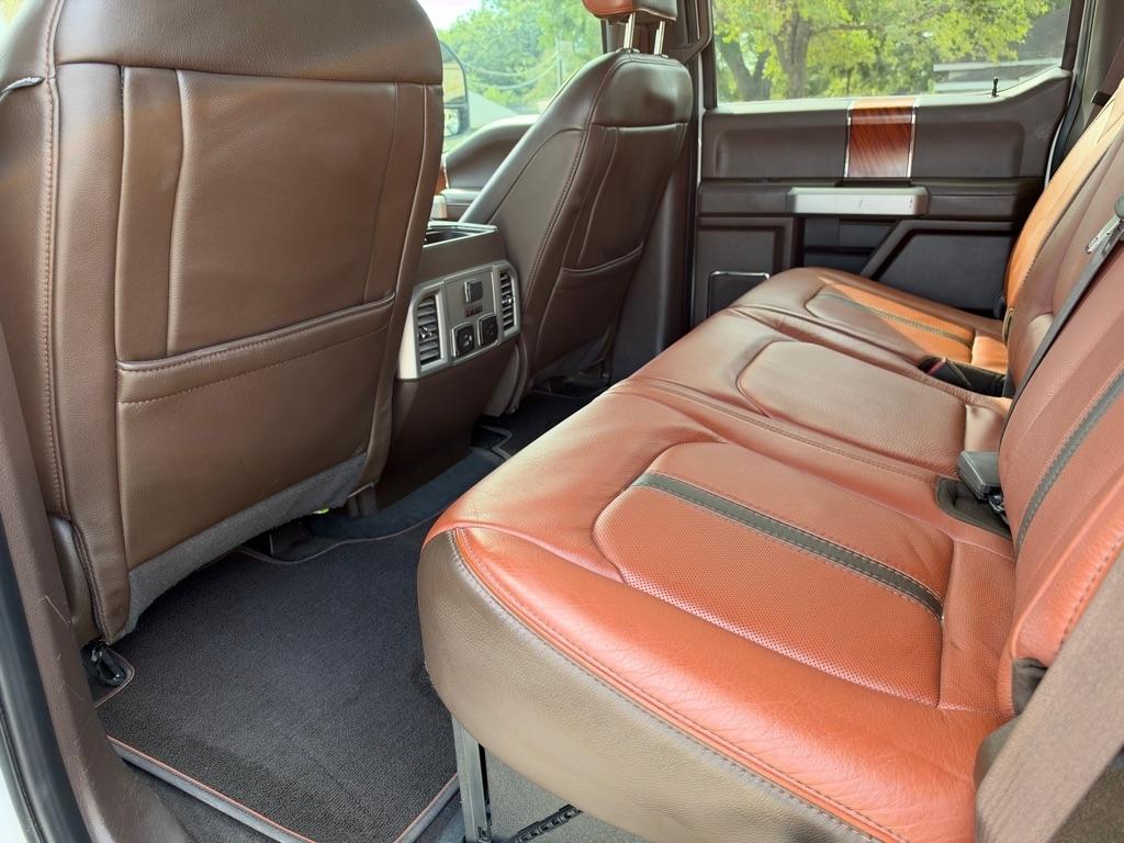 Ford F-250 SD Platinum Crew Cab 4WD 2020