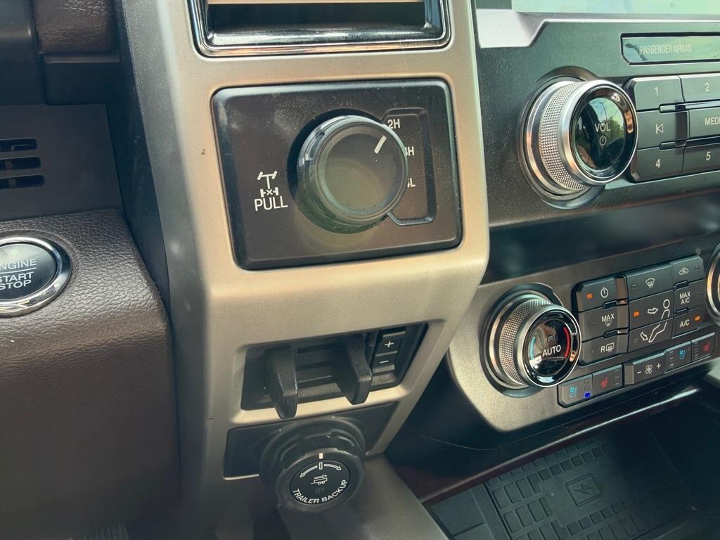 Ford F-250 SD Platinum Crew Cab 4WD 2020