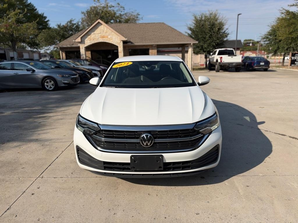 Volkswagen Jetta S 2024